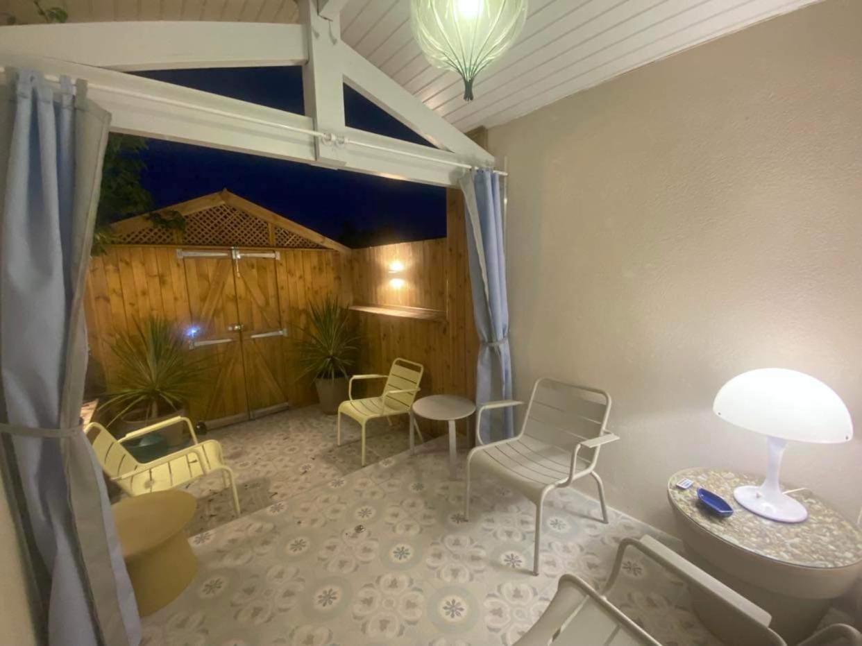 Charming House Close To The Plage Des Huttes Chaucre Buitenkant foto